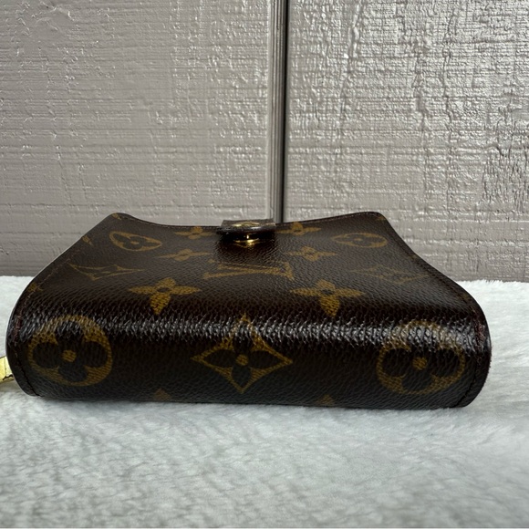 Louis Vuitton Monogram Compact Zippy/Snappy Wallet - Picture 3 of 10